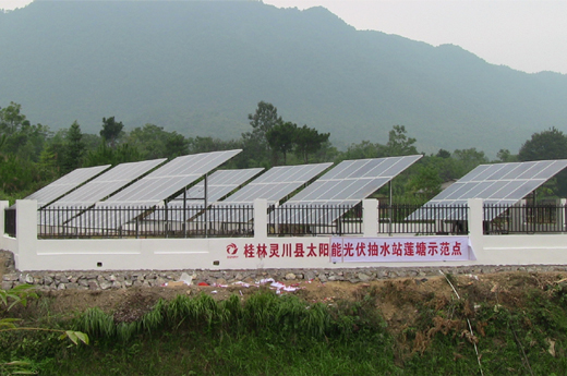 Solar pumping system completion